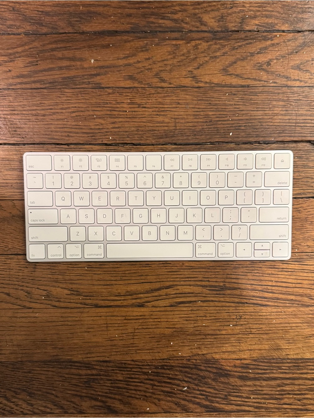 Apple Magic Keyboard 2 Rechargeable Bluetooth Wireless A1644 MLA22LL/A